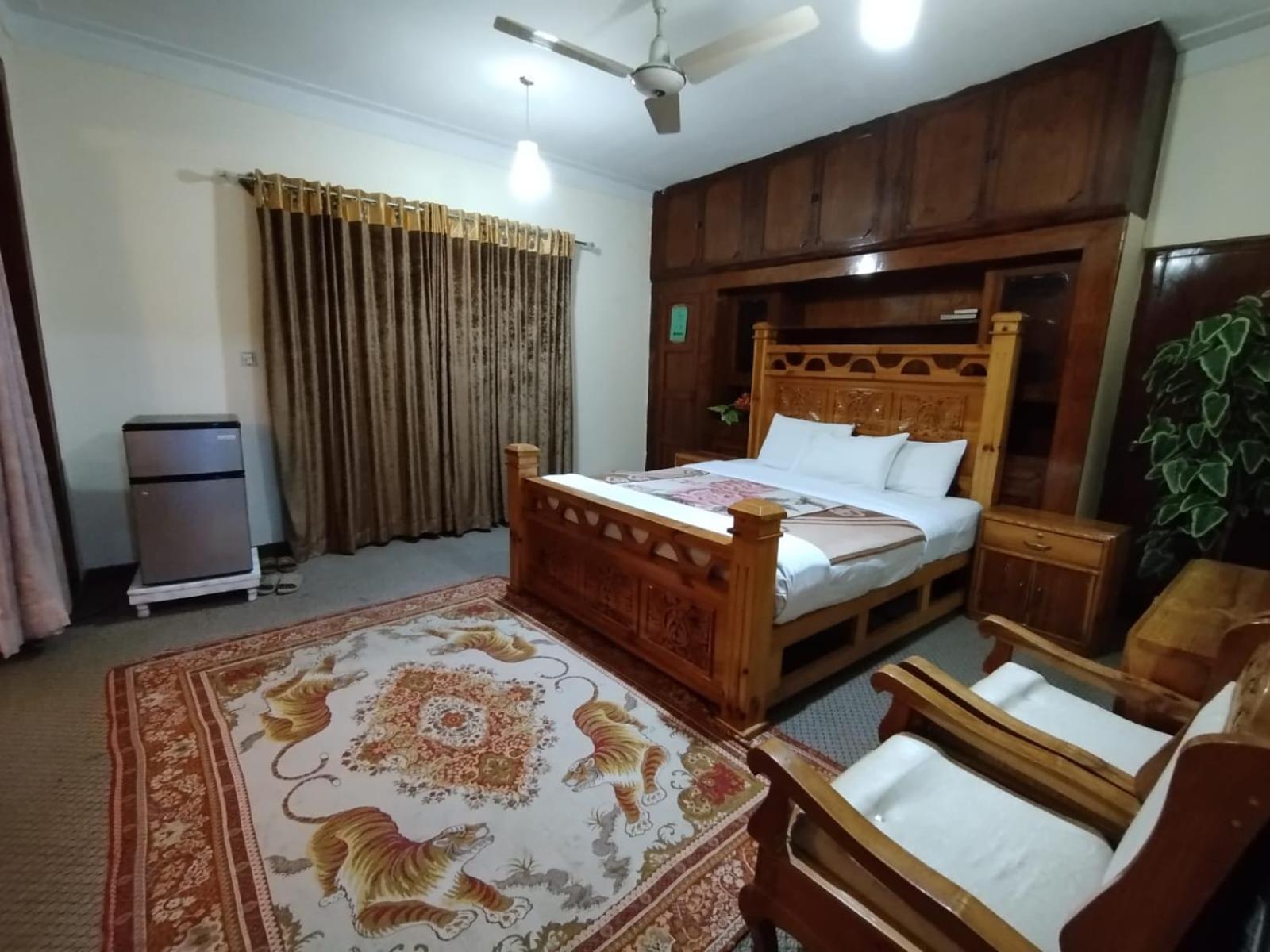 Alaf Laila Guest House Abbottabad Exterior foto