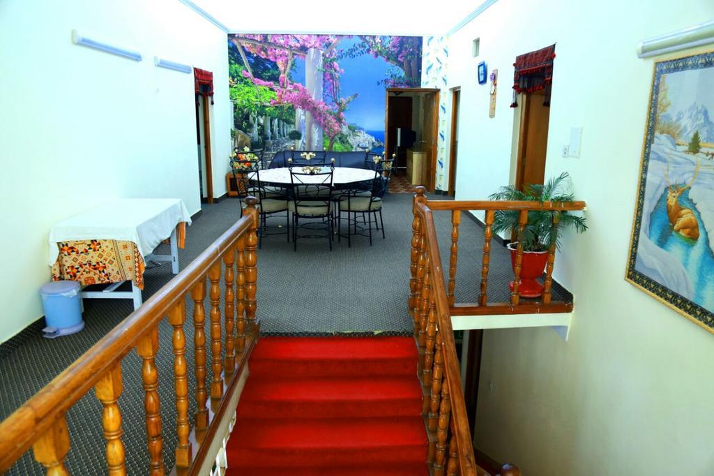 Alaf Laila Guest House Abbottabad Exterior foto
